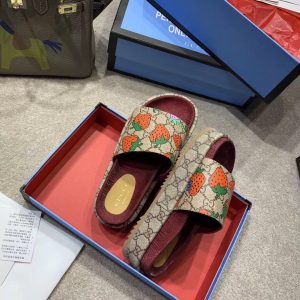 Gucci Slide Sandal - Image 3