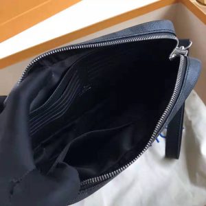 Louis Vuitton Toilet Pouch - Image 6