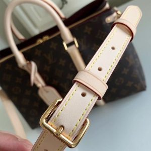 LOUIS VUITTON SOUFFLOT MM - Image 8