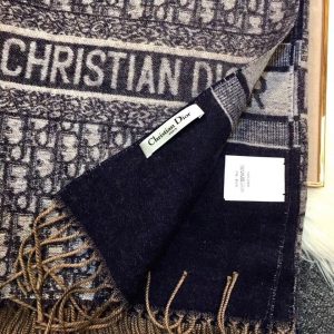 Dior Blanket - Image 4