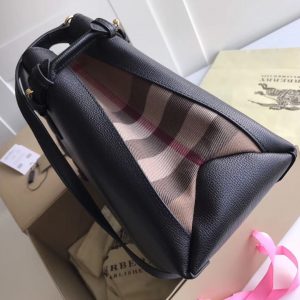 Burberry Banner - Image 6