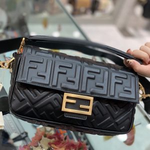 FENDI Baguette - Image 3