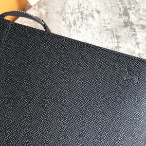 Louis Vuitton Pochette - Image 7