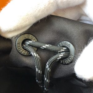 Louis Vuitton CHALK BAG - Image 7