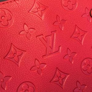 Louis Vuitton  MONTAIGNE - Image 4