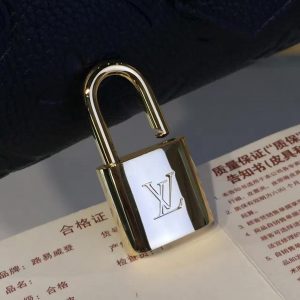 Louis Vuitton  MONTAIGNE - Image 3