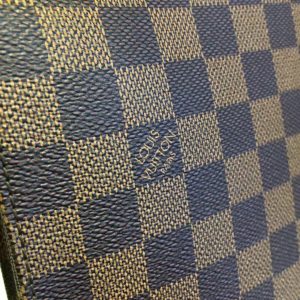 Louis Vuitton TOILETRY POUCH 26 - Image 5