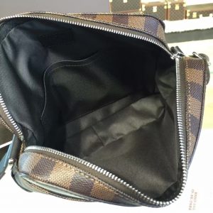 Louis Vuitton JAKE - Image 9