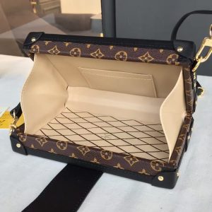 Louis Vuitton  PETITE MALLE - Image 9