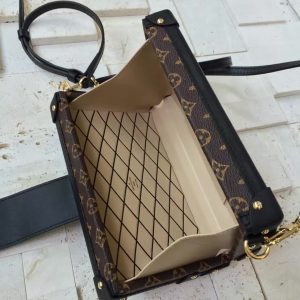 Louis Vuitton  PETITE MALLE - Image 10