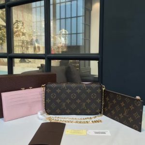 Louis Vuitton  POCHETTE FELICIE - Image 3