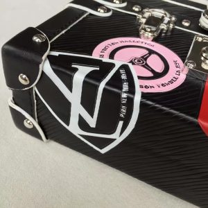 Louis Vuitton PETITE MALLE - Image 8