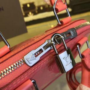 Louis Vuitton  ALMA BB - Image 4