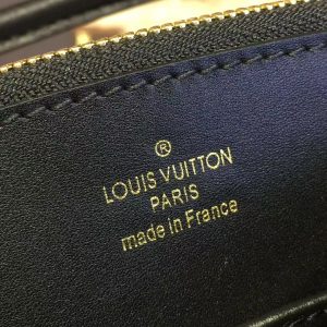 Louis Vuitton FRINGED NOE - Image 5