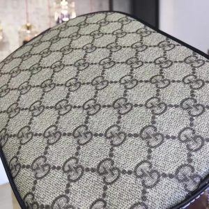 Gucci GG Supreme mini chain bag - Image 6