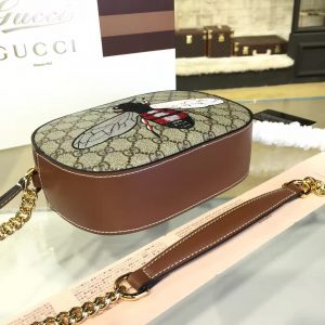 Gucci GG Supreme mini chain bag - Image 6