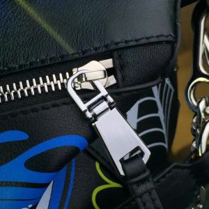 Loewe Puzzle - Image 11