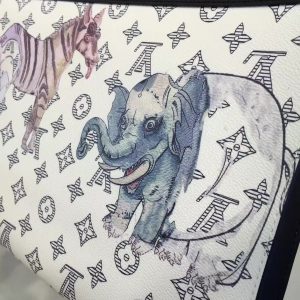 Louis Vuitton POCHETTE VOYAGE - Image 4