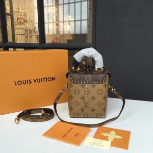 Louis Vuitton CAMERA BOX - Image 3