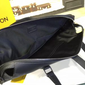 Louis Vuitton EXPLORER - Image 9
