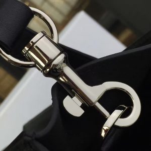 Givenchy handbag - Image 7