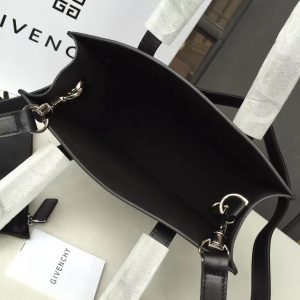 Givenchy handbag - Image 9