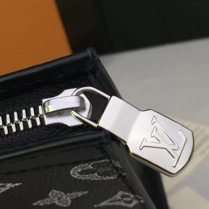 Louis Vuitton POCHETTE VOLGA - Image 4