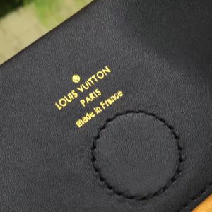 Louis Vuitton TUILERIES BESACE - Image 8