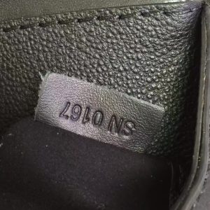 Louis Vuitton VERY CHAIN - Image 8