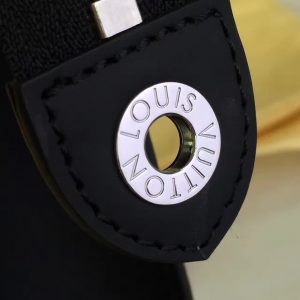 Louis Vuitton POCHETTE VOLGA - Image 4