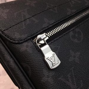 Louis Vuitton Messenger Bag - Image 5