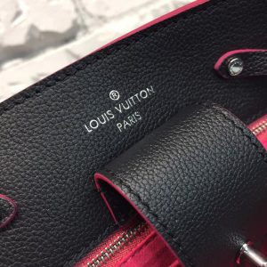 Louis Vuitton Bucket bag - Image 8