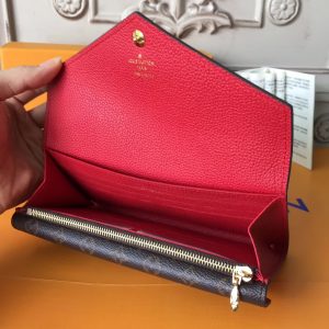 Louis Vuitton DOUBLE V WALLET - Image 7