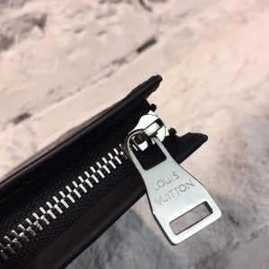 Louis Vuitton Clutch Bag - Image 8