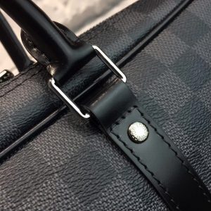 LOUIS VUITTON PORTE-DOCUMENTS - Image 8