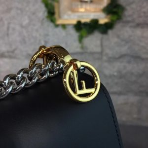 Fendi Shoulder Bag - Image 6