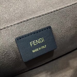 Fendi Shoulder Bag - Image 4