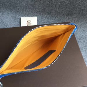 Goyard Clutch - Image 9