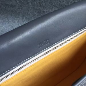 Goyard Shoulder Bag - Image 4