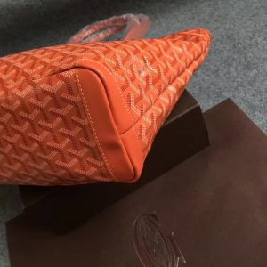 Goyard Saint Louis Tote Bag - Image 8