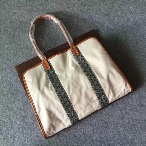 Goyard Saint Louis Tote Bag - Image 9