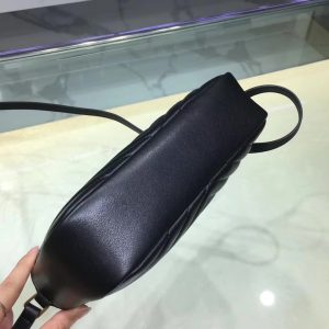 YSL  Shoulder Bag - Image 9