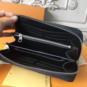 Louis Vuitton ZIPPY XL - Image 7