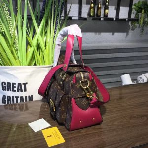 LOUIS VUITTON Manhattan Bag - Image 3