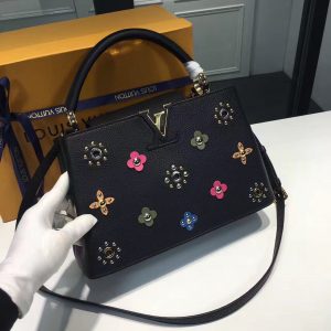 LOUIS VUITTON CAPUCINES - Image 3