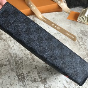 Louis Vuitton Pochette Voyage Clutch - Image 6