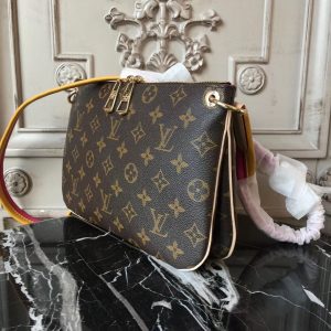 Louis Vuitton shoulder bag - Image 3