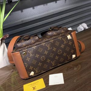LOUIS VUITTON Manhattan Bag - Image 6