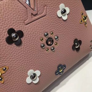 LOUIS VUITTON CAPUCINES - Image 4