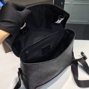 Louis Vuitton Messenger Voyager - Image 9